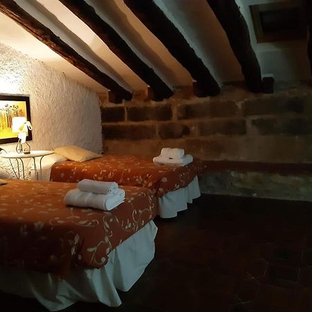 Lo Cremalle Valderrobres Exterior foto