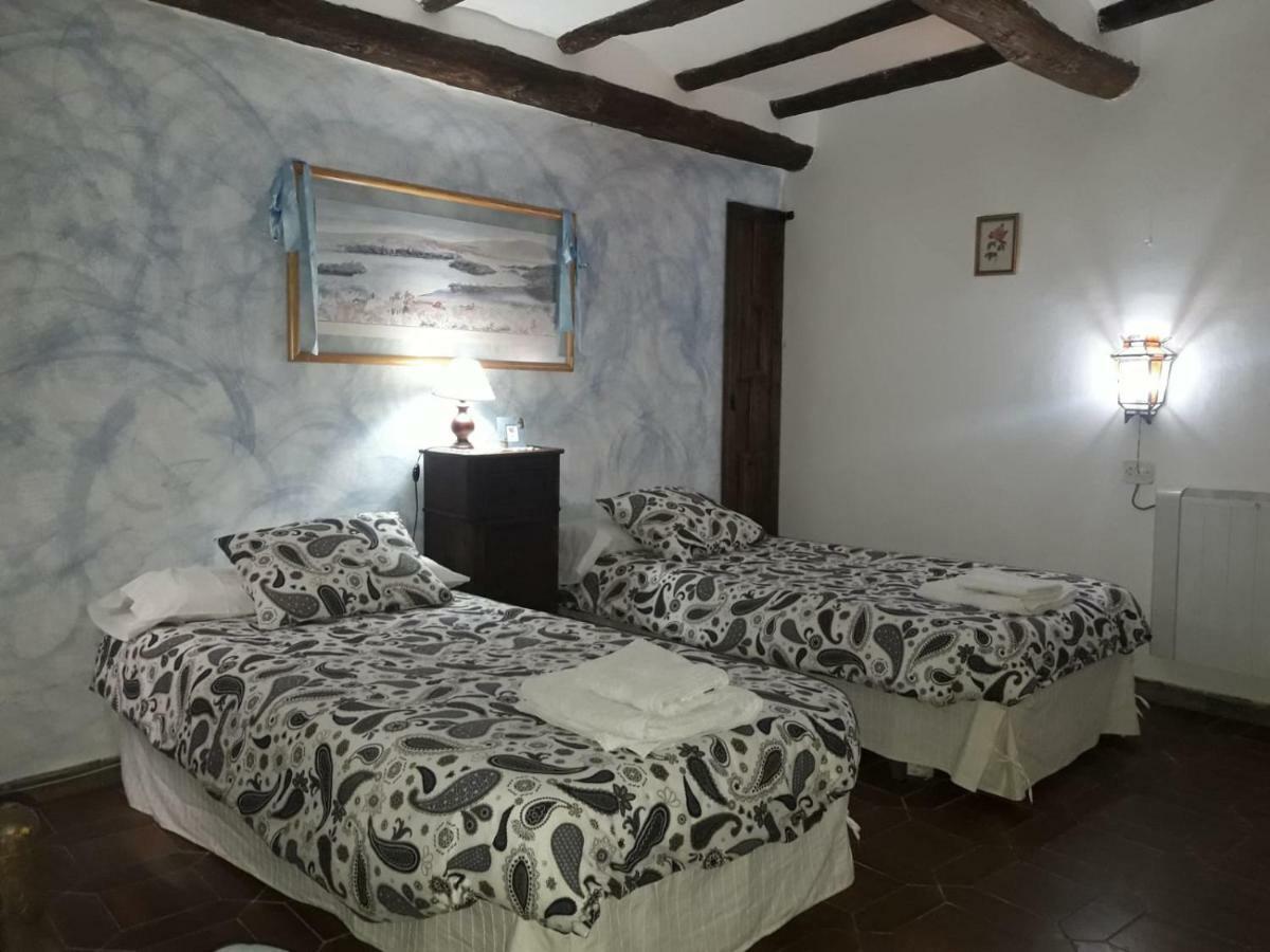 Lo Cremalle Valderrobres Exterior foto